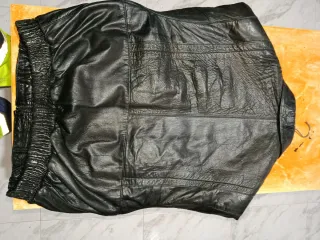 Cazadora coleccionable de cuero