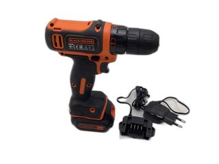 taladro a bateria black and decker bdcd12