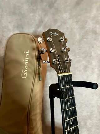 Taylor GS Mini Electroacústica