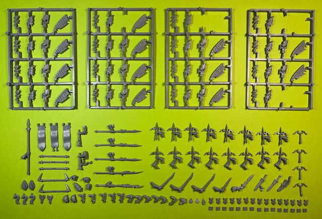 Lote escudos + bits Elfos Oscuros Warhammer