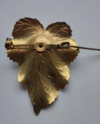 Lote 2 Broches Vintage Sarah Cov Hoja Perla