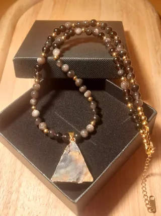 Collar hecho a mano piedra natural