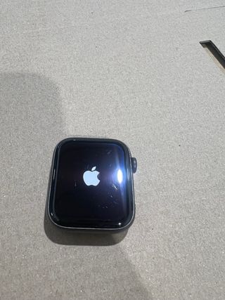 Apple Watch SE 44mm Negro/Plata