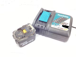 taladro a bateria makita df030d