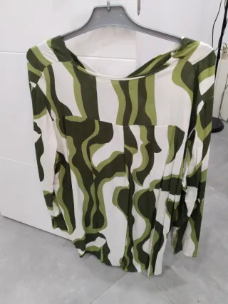 Camisa verde y blanca XXL