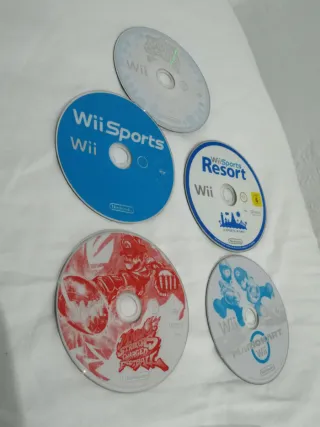 Confezione 5 Giochi Wii Nintendo Essenziali