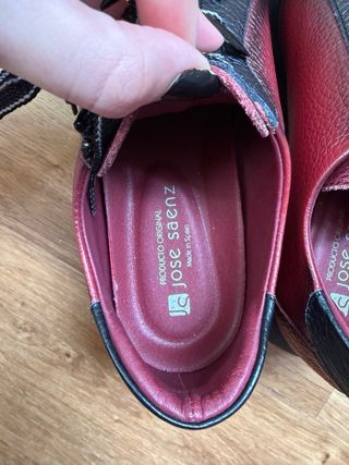 Zapatos José Sáenz Mujer Rojo y Negro