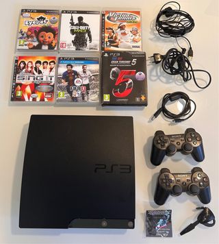 PlayStation 3 Slim Negra + 7 Juegos y Accesorios