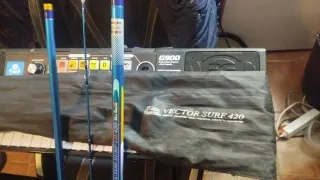 Caña de pescar azul Marca Abu garcia LR