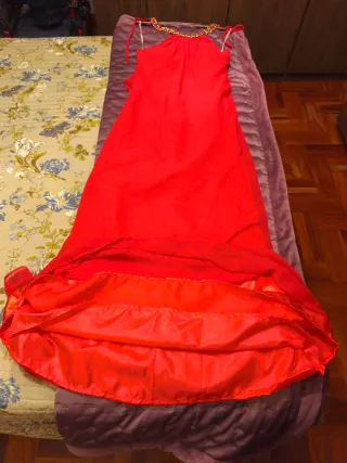 Vestido rojo para graduación o evento