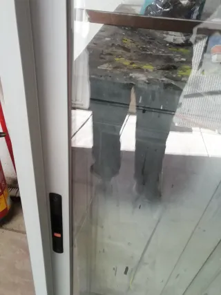 Ventana aluminio corredera 13.97x11.9