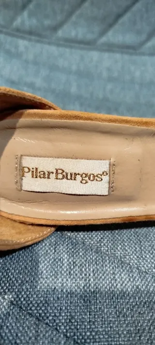 Sandalias de piel tacón Talla 38