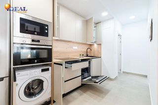 Piso en venta en Barrio de Zaidín en Granada