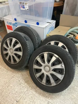 Ruedas 195/60 R14 (4 unidades)