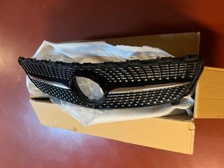 Parrilla Diamante Mercedes Clase A 2017 W176