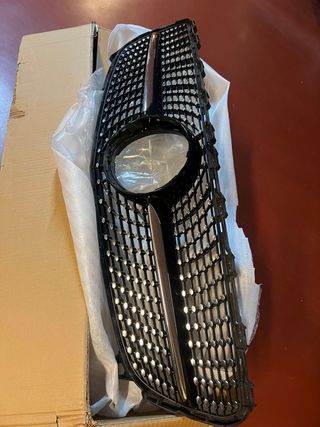 Parrilla Diamante Mercedes Clase A 2017 W176