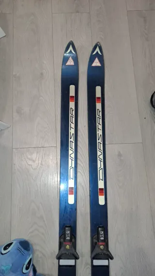 Conjunto Esquis Dynastar con Bastones