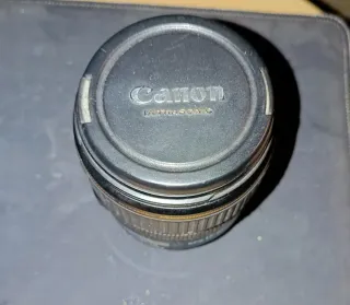 Canon EF-S 17-85mm F4-5.6 IS USM Objetivo