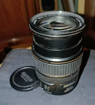 Canon EF-S 17-85mm F4-5.6 IS USM Objetivo