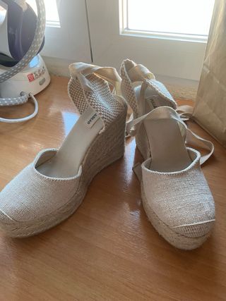 Alpargatas cuña Pull&Bear beige