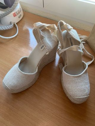 Alpargatas cuña Pull&Bear beige