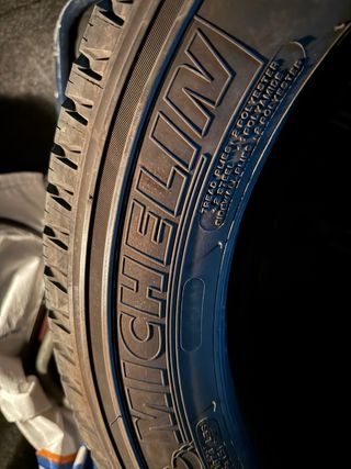 225/65 R17 102H Michelin Latitude cross
