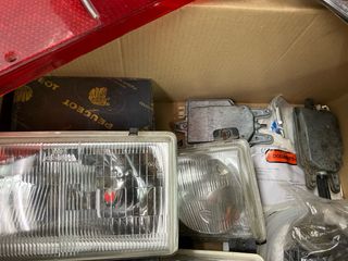 Lote piezas Peugeot 604