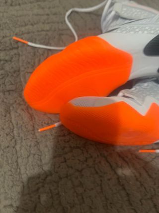 Botas de Boxeo Nike Blancas y Naranjas