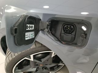 CUPRA Leon Sportstourer 1.5 TSI e-Hybrid VZ DSG 200 kW (272 CV)