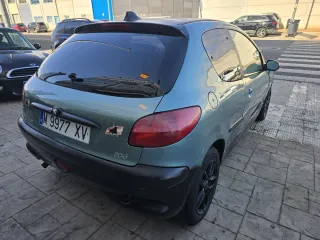 Peugeot 206 1999