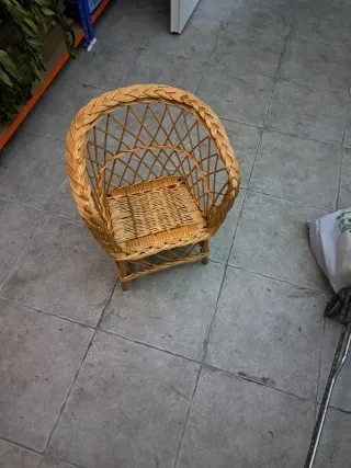 Silla de mimbre artesanal