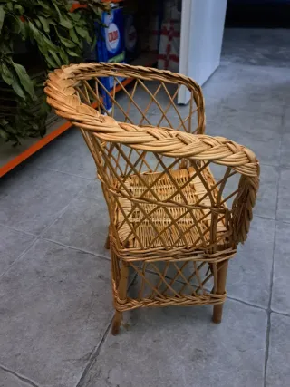Silla de mimbre artesanal