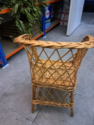 Silla de mimbre artesanal