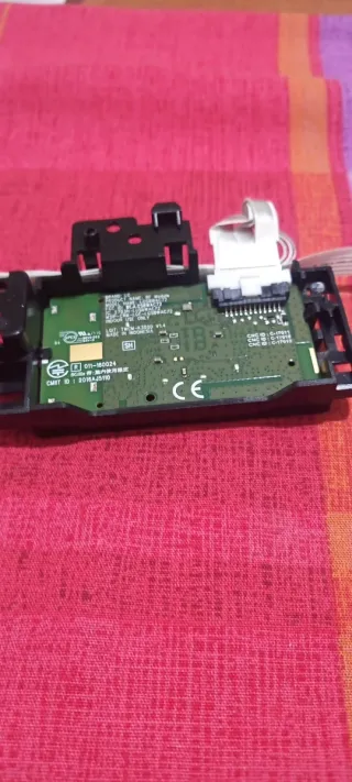 wifi y bluetooth y botón de encendido LG 43UJ634V