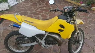 Suzuki RMX 50cc Enduro Moto