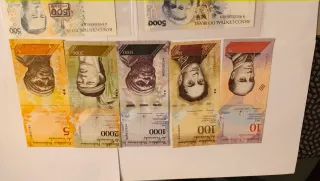 13 Billetes de América del Sur