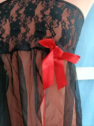 Camiseta Lencera Transparente Negra y Roja