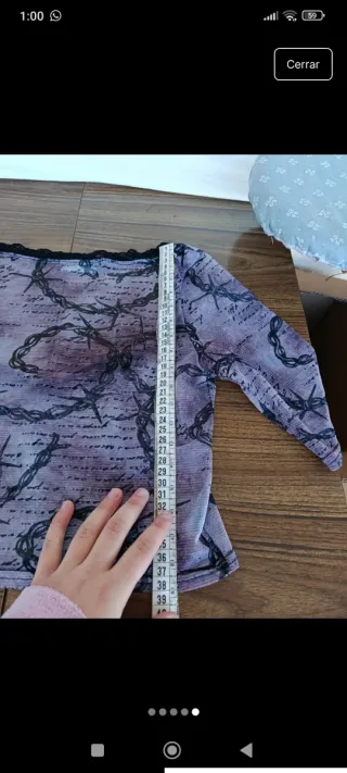 Crop top manga 3/4 con estampado