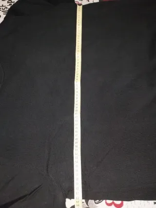 Jersey Negro Cuello Redondo