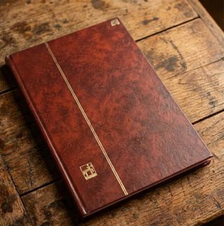 Álbum sellos antiguos España personajes