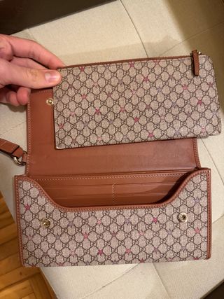 Portafoglio Gucci con laccio donna