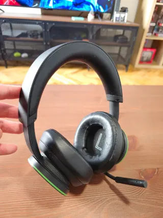 Xbox Series X Negra + Juegos y Accesorios