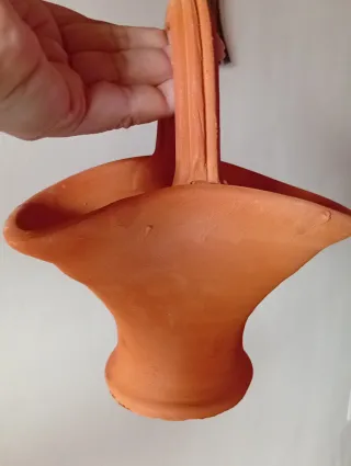Cesta de terracota para plantas