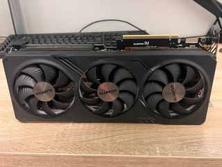 Scheda Grafica Gigabyte RTX 4070 Ti Gaming OC V2