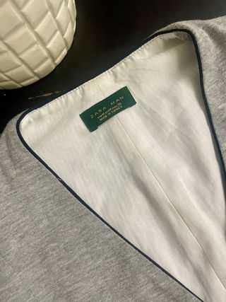 Chaleco Zara Man Gris Talla M