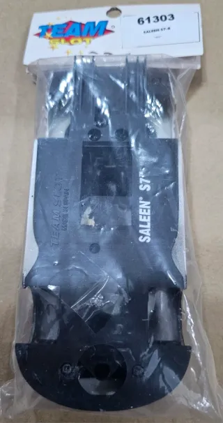 CARROCERIA Y CHASIS SALEEN S7