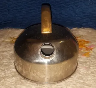 Tetera de acero inoxidable