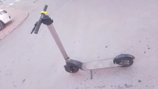 Patinete Eléctrico todo perfecto con cargador