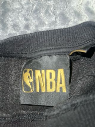 Sudadera Chicago Bulls Negra y Dorada