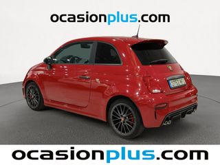 Abarth 500 1.4 16v T-Jet 695 132 kW (180 CV)